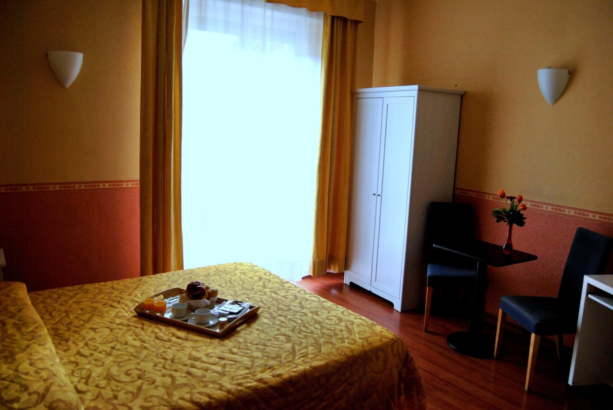Hotel Cantoria Флоренція Екстер'єр фото